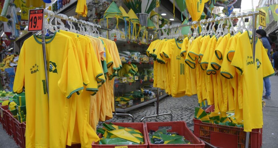 Primeiro jogo do Brasil na Copa do Catar ocorre nesta quinta - Foto: Fernando Frazão/Agência Brasil