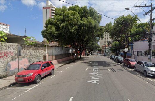 Árvores na Avenida Joaquim Nambuco, em Manaus - Foto: Reprodução/Google Maps