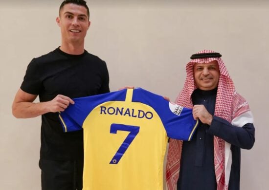 CR7 assinou contrato por duas temporadas - Foto: Reprodução/Twitter @AlNassrFC_EN