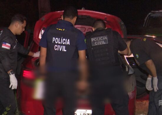 Corpos são encontrados em carro abandonado na Zona Leste de Manaus