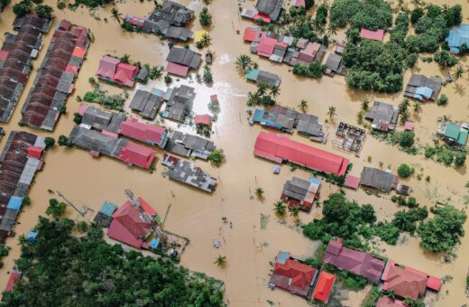 Fenômeno da La ninã causa inundações no Mundo - Foto: Reprodução/Canva