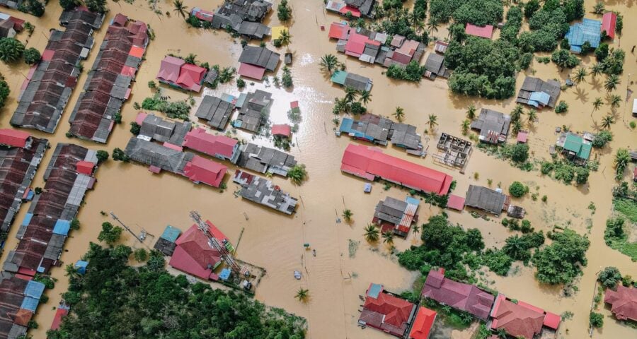 Fenômeno da La ninã causa inundações no Mundo - Foto: Reprodução/Canva