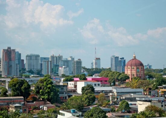 IBGE: Manaus assume 5ª posição de maior cidade do país