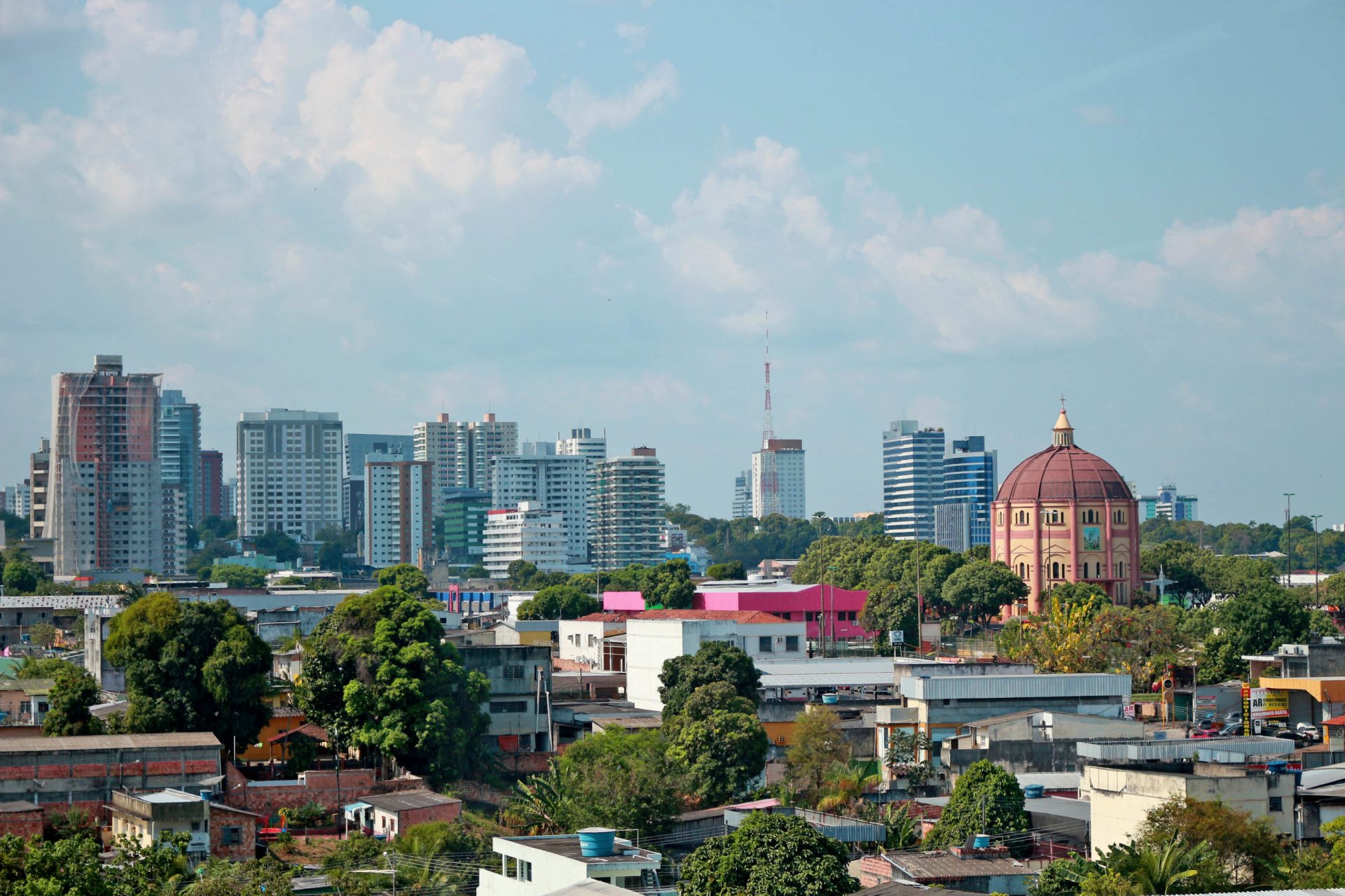 IBGE: Manaus assume 5ª posição de maior cidade do país
