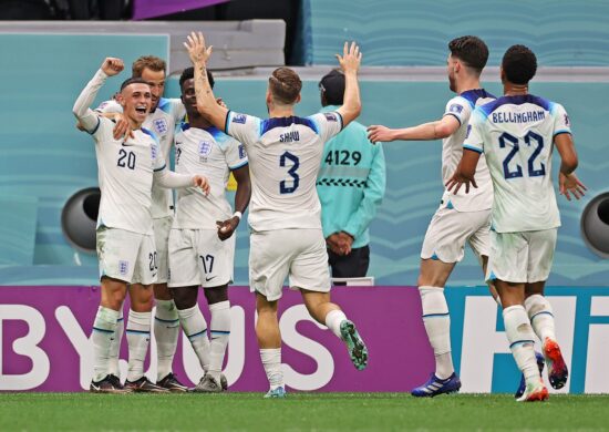 Comemoração do gol de Harry Kane, da Inglaterra, diante do Senegal, neste domingo - Foto: Heuler Andrey/Dia Esportivo/Estadão Conteúdo.