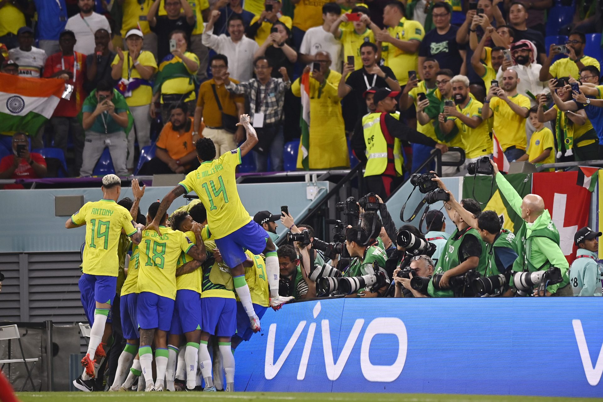 Brasil enfrenta Camarões nesta sexta-feira