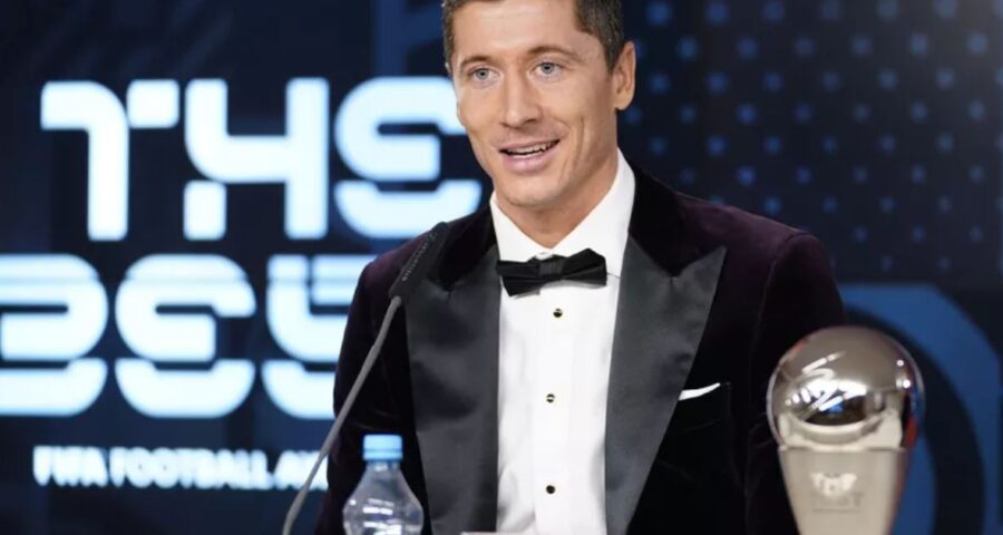 Evento consagrou ano passado o centroavante Lewandowski como melhor do mundo no masculino - Foto: Reprodução/Twitter