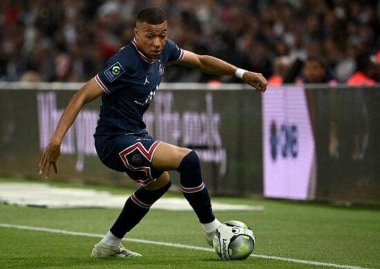 Mbappé vai enfrentar Inglaterra neste sábado - Foto: Reprodução/Twitter@fifa