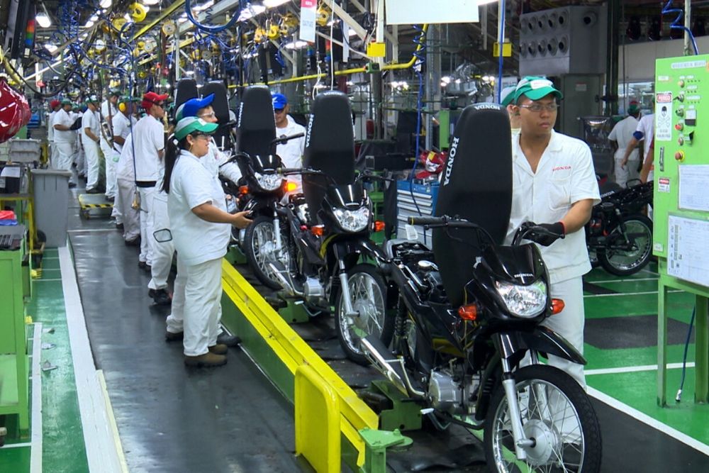 Produção de motos em Manaus deve fechar 2022 com melhor resultado em 8 anos