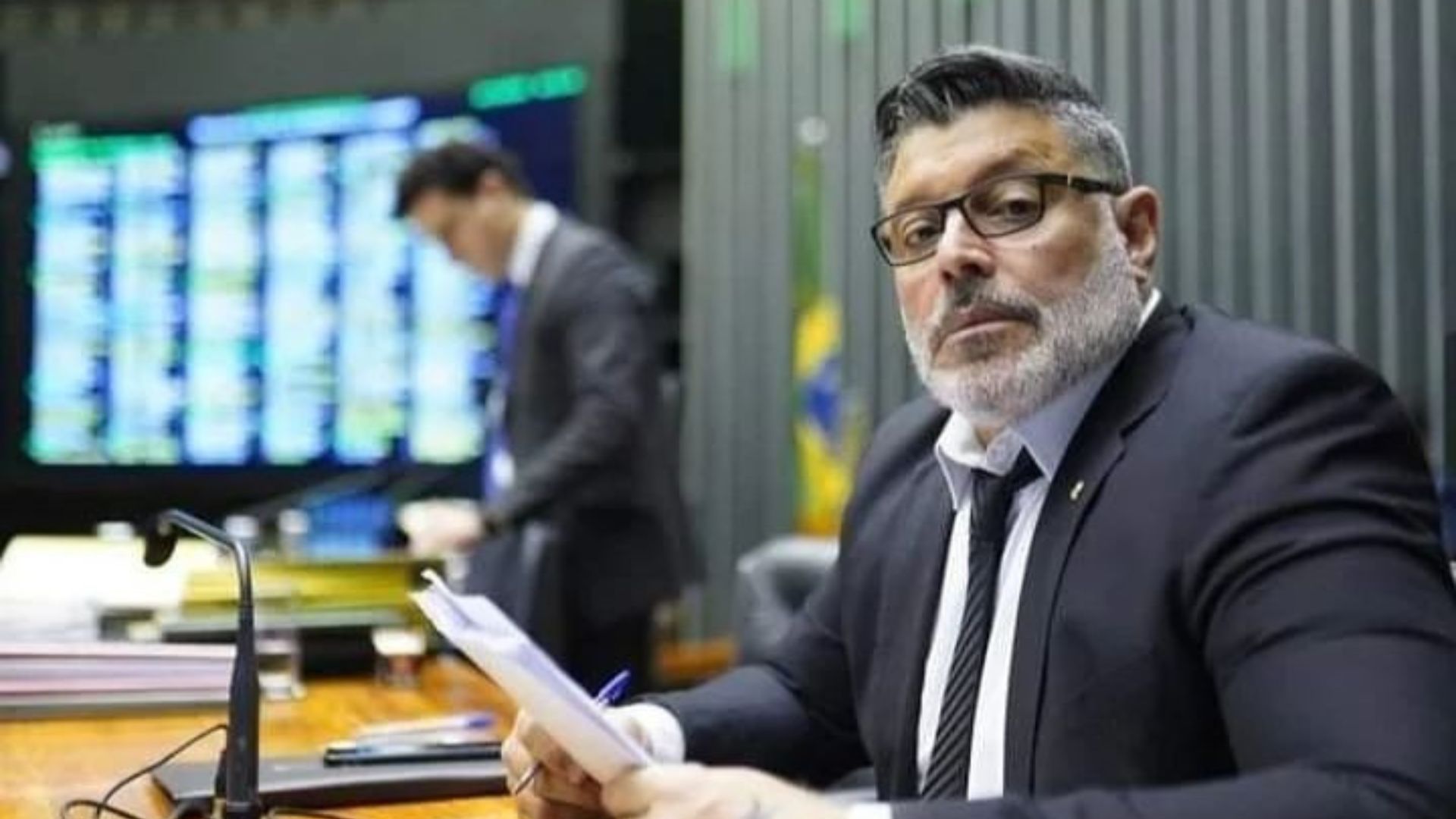 Alexandre Frota comparou o profissional com o presidente Jair Bolsonaro - Foto: Reprodução/Instagram @alexandrefrota_oficial