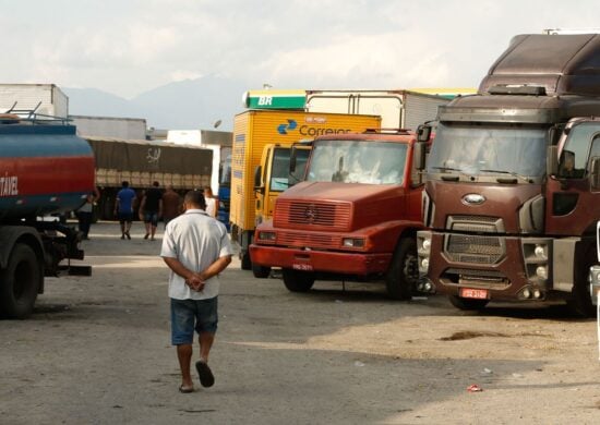 Caminhoneiros e Taxistas: auxílios são liberados