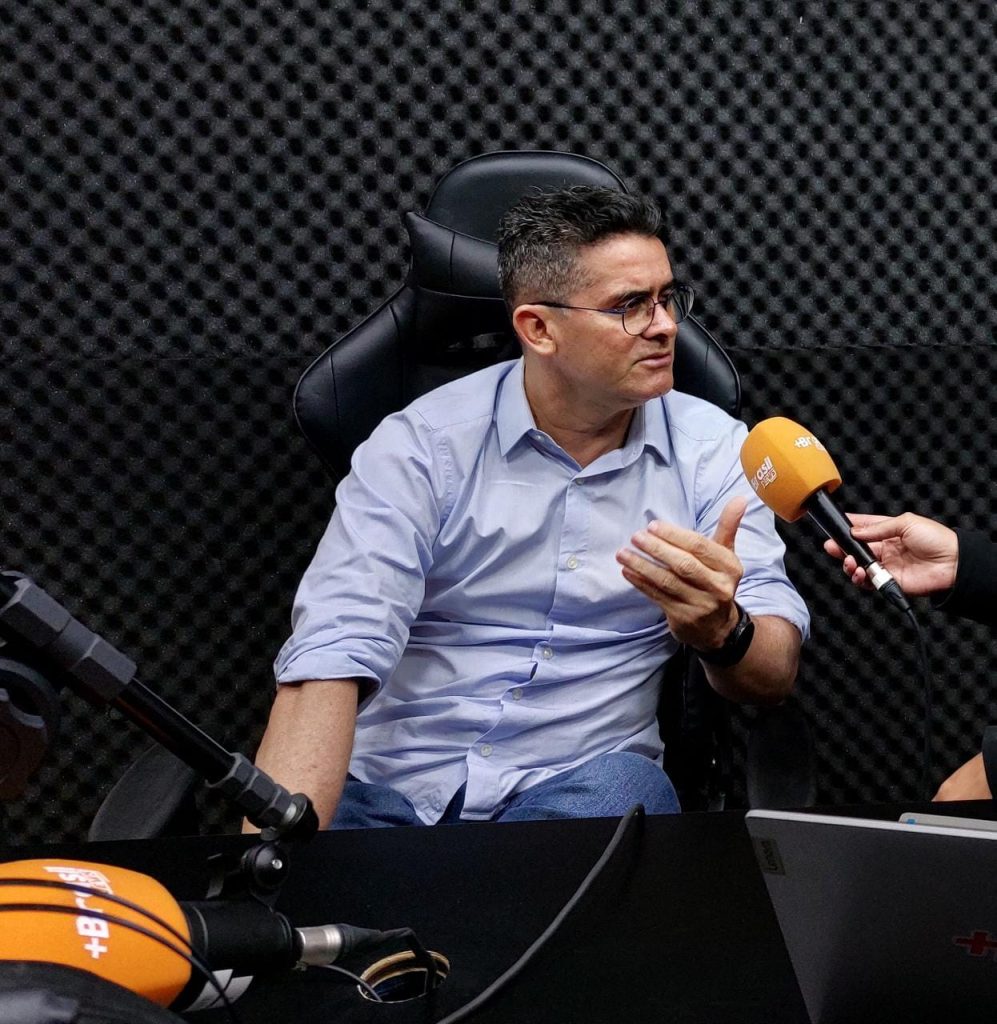 David Almeida também participou de entrevista na rádio do Grupo Norte de Comunicação - Foto- Diego Sampaio/Portal Norte
