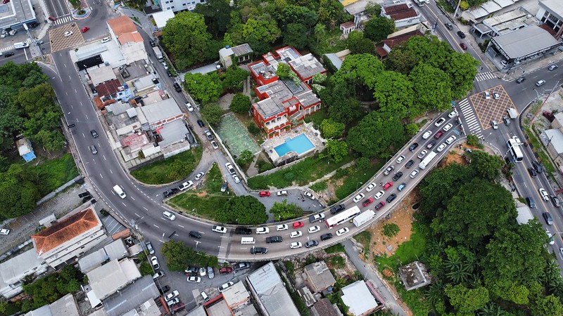 Erosão no entorno do viaduto do Boulevard provocou medo nos moradores - Foto: Márcio Melo/Seminf