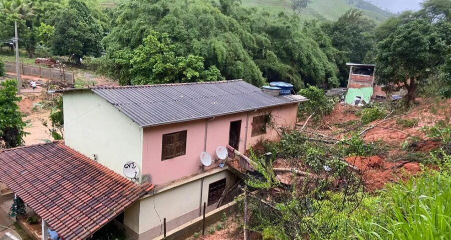 Chuva provocou deslizamento de casas na zona rural de MG - Foto: Divulgação/Defesa Civil Minas Gerais