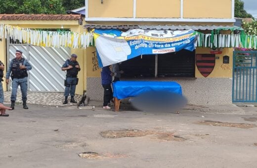 Homem é executado com tiro na cabeça em bar no Alvorada, em Manaus