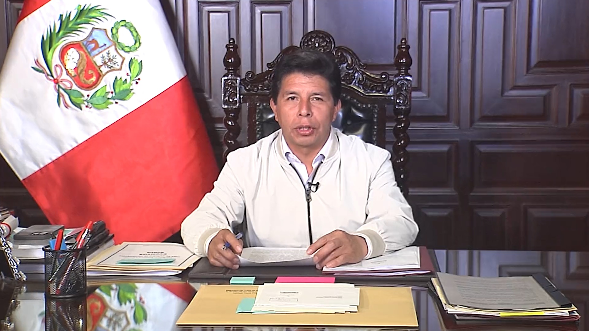 Presidente Peru em pronunciamento na televisão - Foto: Reprodução/Twitter @presidenciaperu