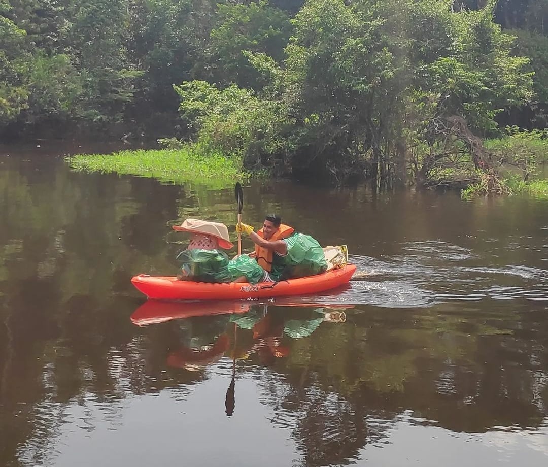 Remada Ambiental promove limpeza de igarapé na região do Tarumã - Foto: Reprodução/Instagram @projetoremadaambiental_