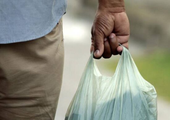 Venda de sacolas em todo o Amazonas está proíbida desde segunda (5) - Foto: Divulgação/Procon-AM