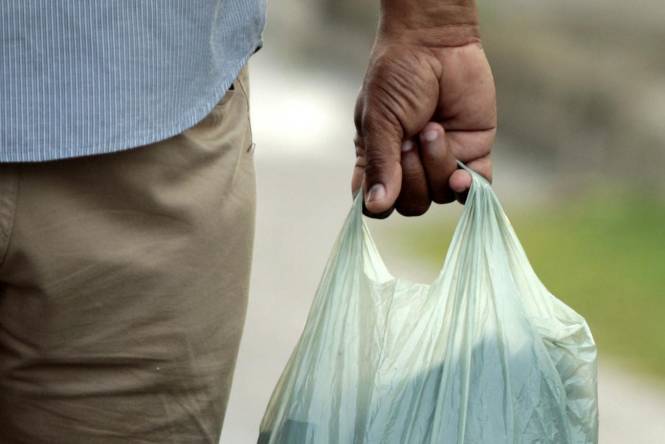 Venda de sacolas em todo o Amazonas está proíbida desde segunda (5) - Foto: Divulgação/Procon-AM