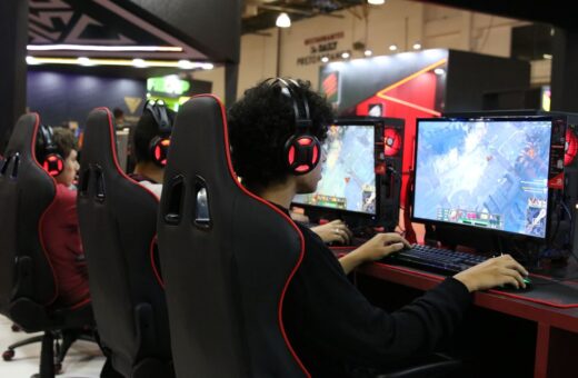 Setor de games deve faturar mais de 200 bilhões de doláres em 2023 em todo o mundo - Foto: Rovena Rosa/Agência Brasil