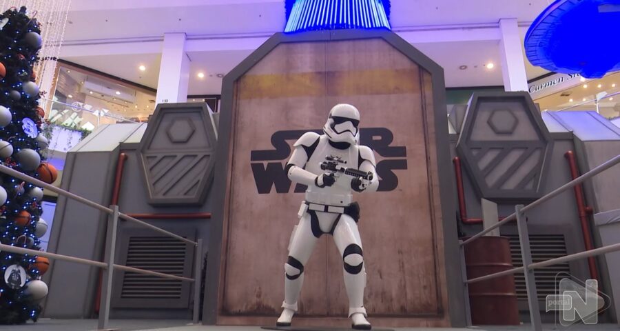 Universo Star Wars inspira decoração de natal de shopping em Manaus