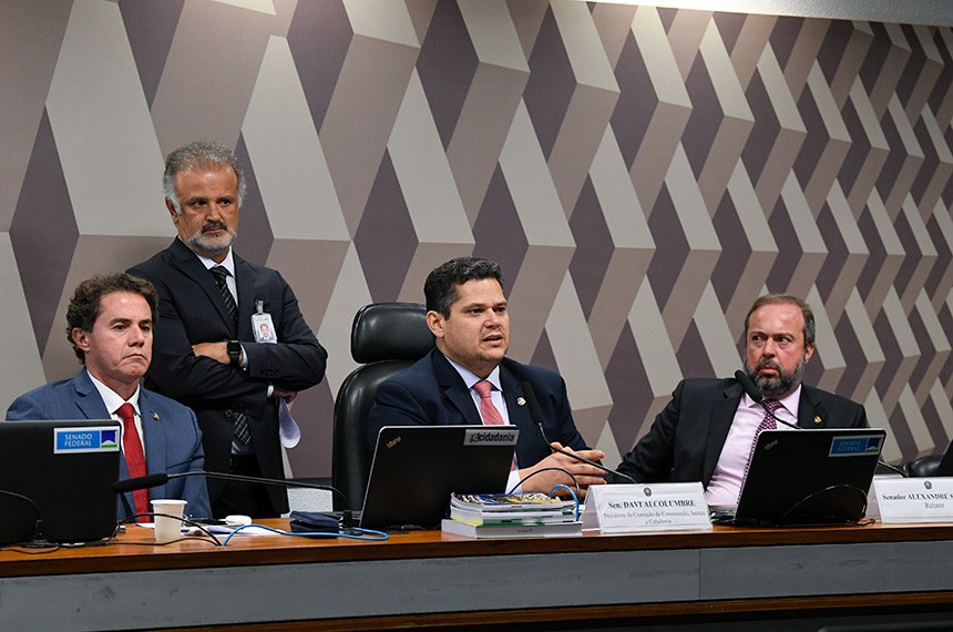 Votação do texto da PEC da Transição na CCJ ocorreu nesta terça, em Brasília - Foto: Roque de Sá/Agência Senado