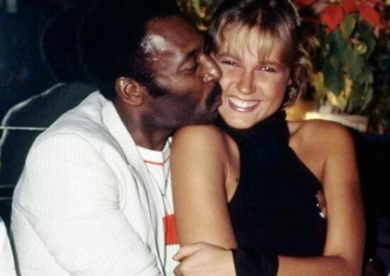 Xuxa e Pelé na época em que namoravam na década de 1980 - Foto: Reprodução/Internet