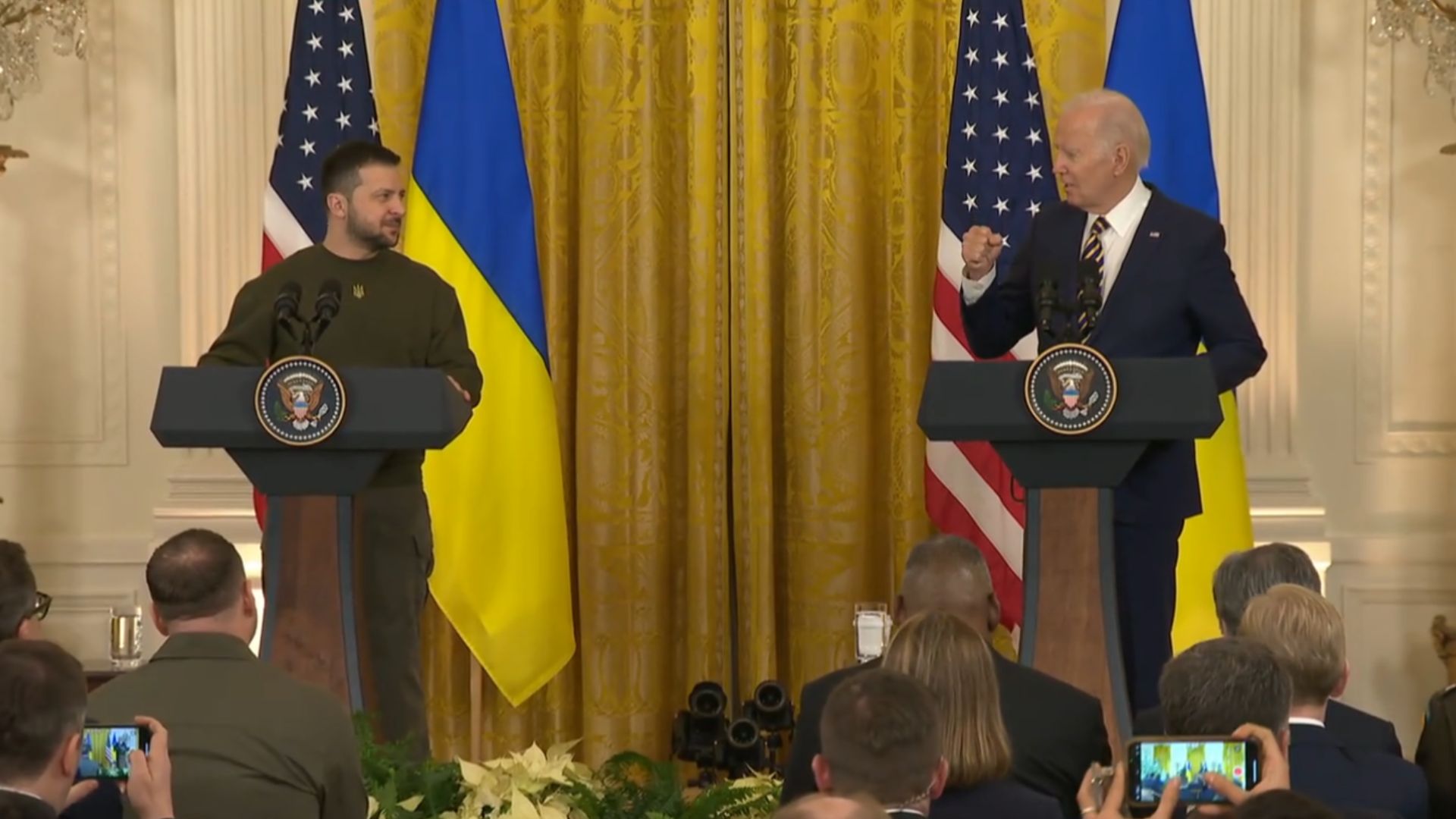 Presidente da Ucrânia, Volodymyr Zelenskiy e o presidente dos EUA, Joe Biden - Foto: Reprodução/Twitter @POTUS