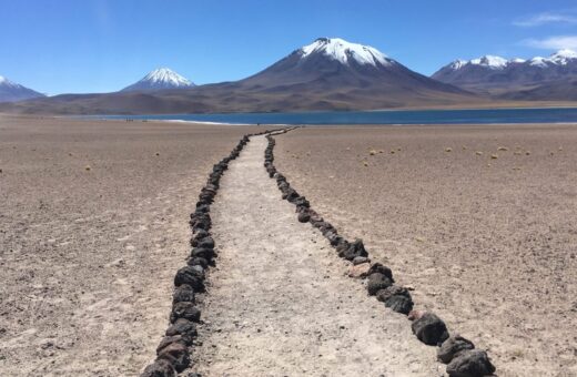 As paisagens no Deserto do Atacama são muito diferenciadas - Foto: Reprodução/Canva