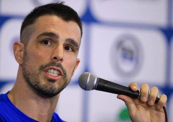 O nadador de 33 anos assinou contrato com o Esporte Clube Pinheiros, seu clube de formação, depois de sete anos - Foto: Estadão Conteúdo