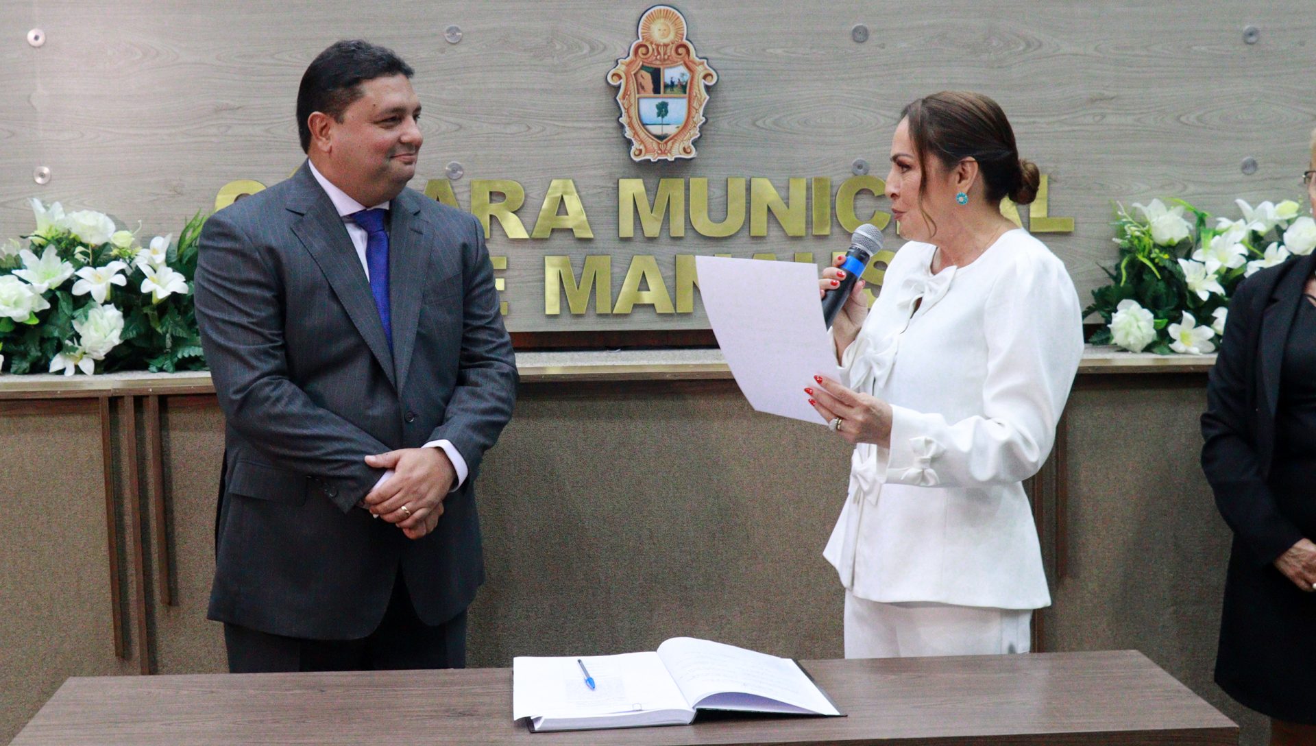 Vereadora Glória Carratte (PRP) assume como 1ª secretária - Foto: Robervaldo Rocha