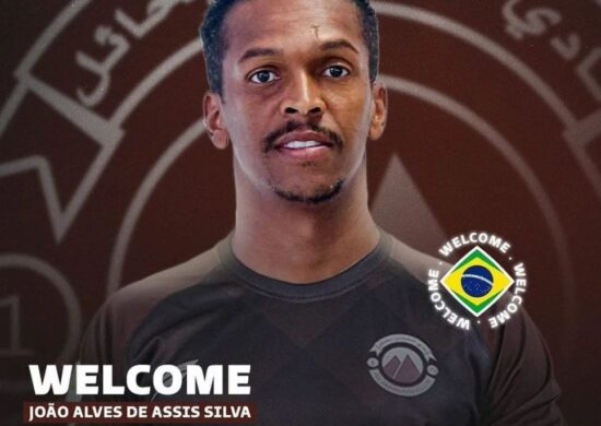 Jô foi anunciado pelo Al Jabalain FC - Foto: Divulgação/Twitter@Al Jabalain FC