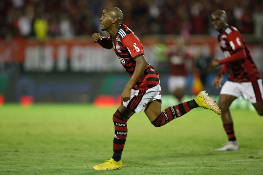 Atacante Lorran marcou seu primeiro gol como profissional contra o Bangu - Foto: Gilvan de Souza/Flamengo/divulgação