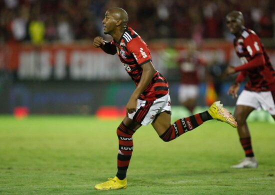 Atacante Lorran marcou seu primeiro gol como profissional contra o Bangu - Foto: Gilvan de Souza/Flamengo/divulgação