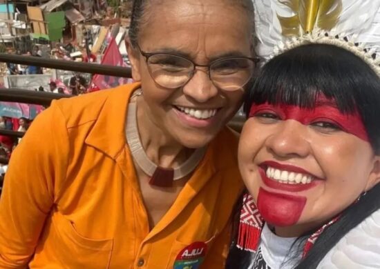 Marina Silva e Célia Xakriabá durante posse da ministra no Meio Ambiente em Brasília - Foto: Reprodução/Instagram @celia.xakriaba