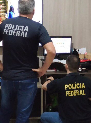 Polícia Federal durante Operação Rede de Proteção, com objetivo de reprimir crimes sexuais contra crianças e adolescentes - Foto: Divulgação/PF