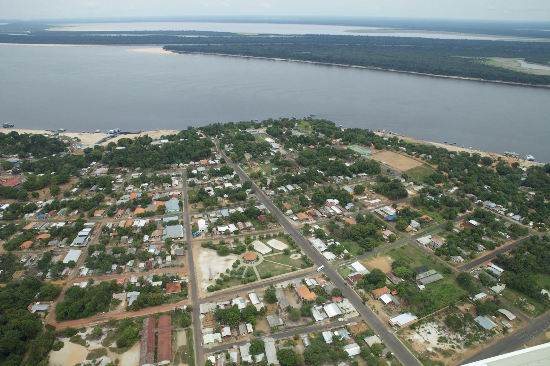 Vista aérea de Novo Airão Foto: Reprodução/Facebook@cortezaofilho