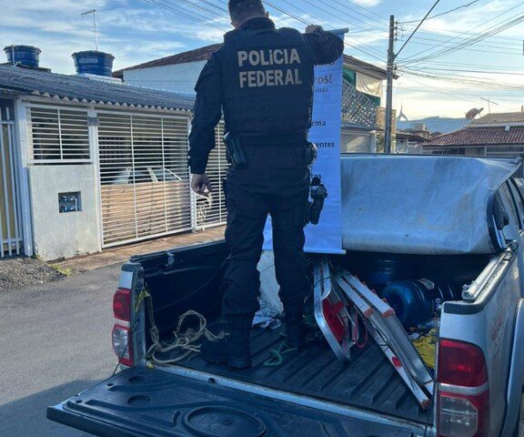 Polícia Federal deflagra Operação Lesa Pátria