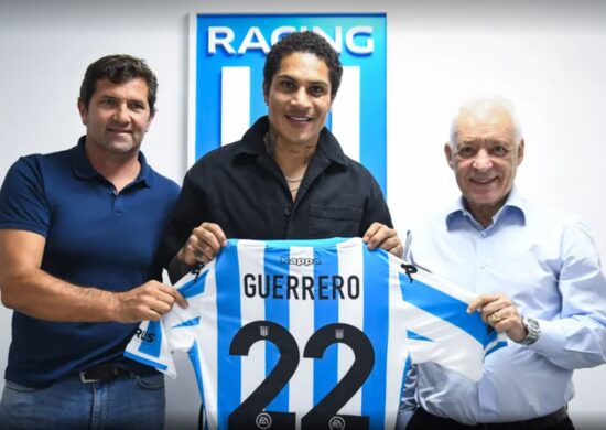 Guerrero foi anunciado nesta quarta pelo Racing - Foto: Divulgação/Racing