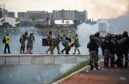 Ato antidemocrático: Bolsonaristas invadem o Congresso Nacional na cidade de Brasília - Foto: Matheus Alves/Futura Press/Estadão Conteúdo