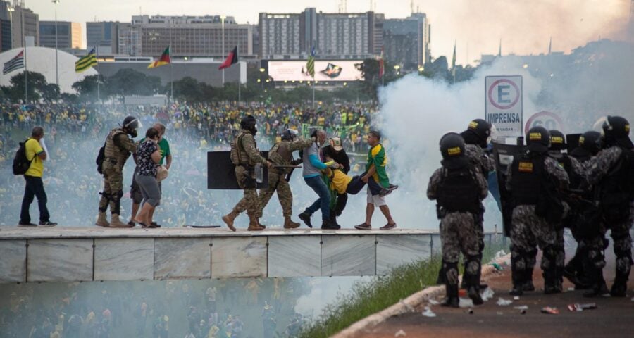 Ato antidemocrático: Bolsonaristas invadem o Congresso Nacional na cidade de Brasília - Foto: Matheus Alves/Futura Press/Estadão Conteúdo