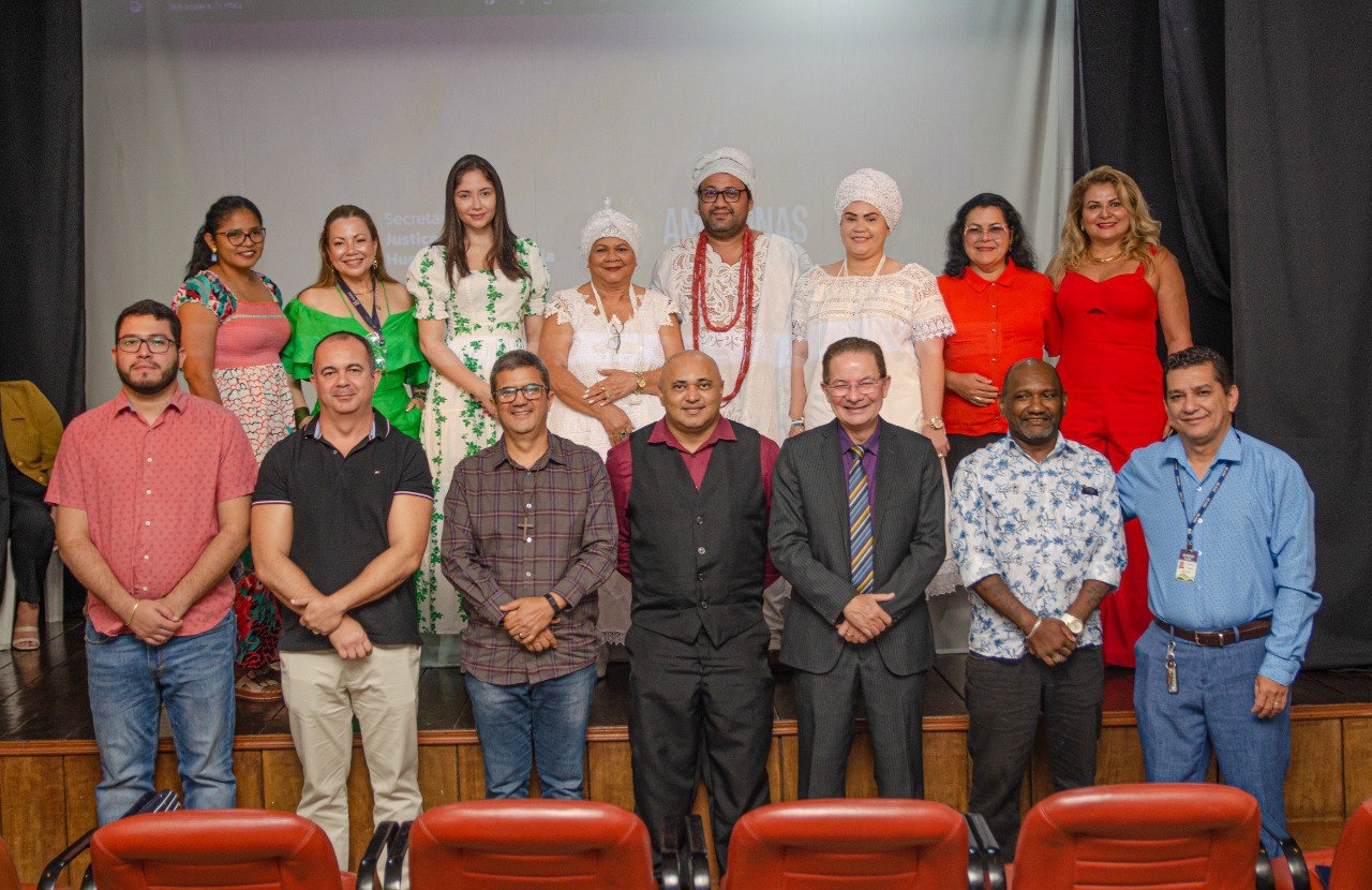 Roda de conversa sobre intolerância religiosa recebeu sete líderes religiosos - Foto: Divulgação/Sejusc