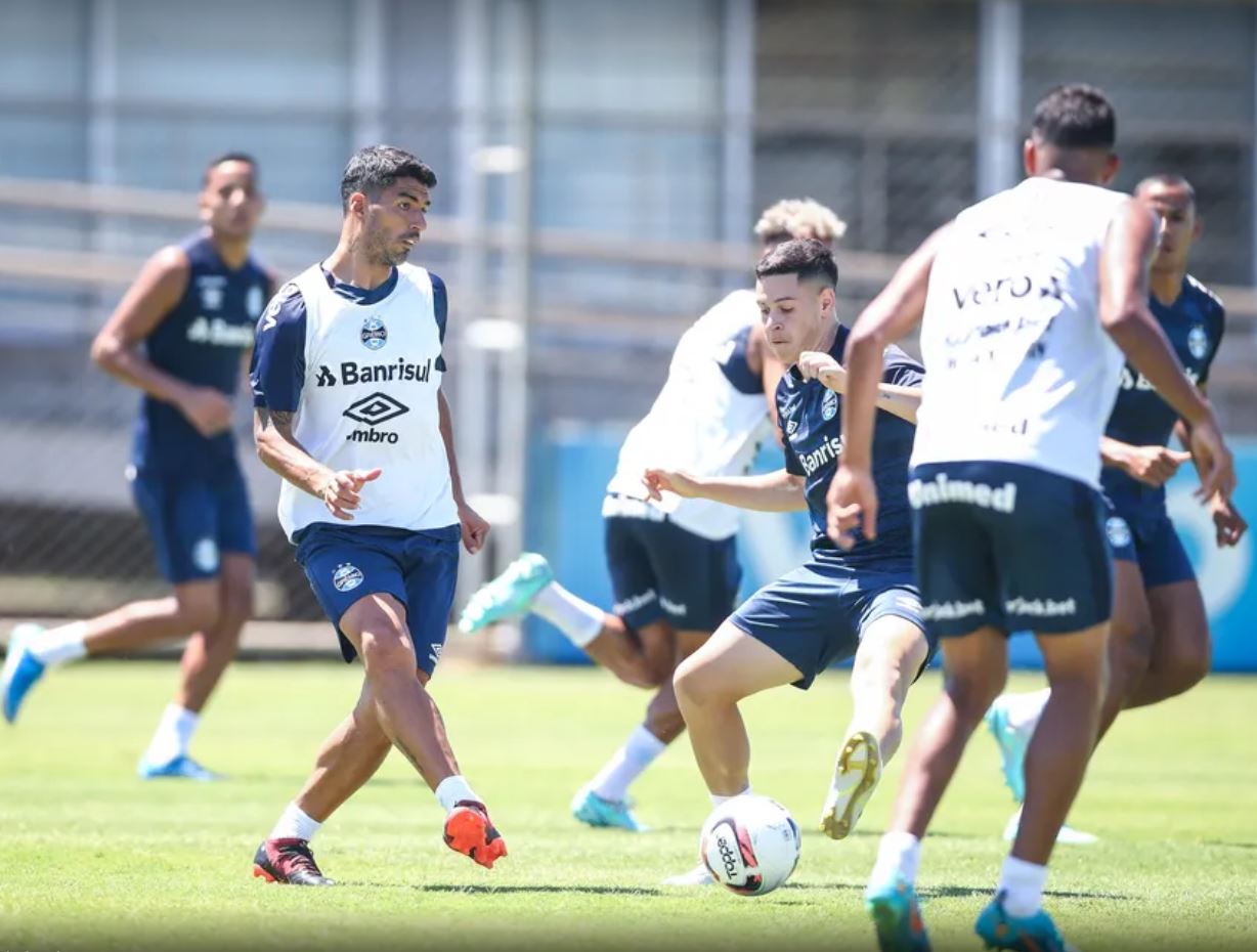 Luis Suárez foi regularizado nesta segunda-feira - Foto: Reprodução/Grêmio