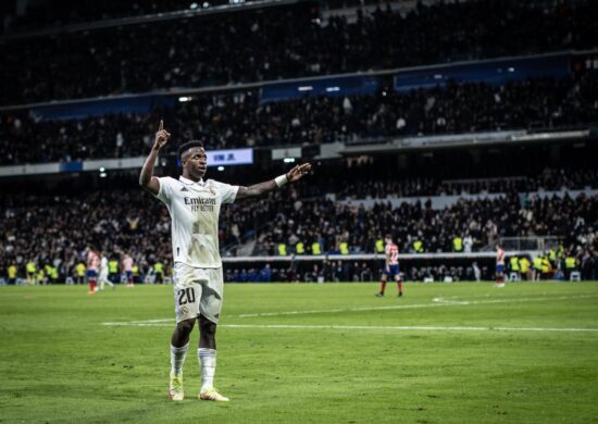 Vinícius Júnior foi alvo de ofensas ao final da partida contra o Mallorca - Foto: Reprodução/Twitter@vinijr