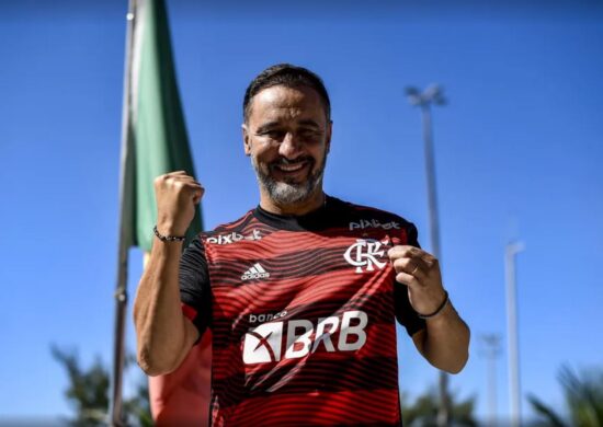 Vítor Pereira chegou ao Flamengo nesta segunda (02) - Foto: Marcelo Cortes/Flamengo