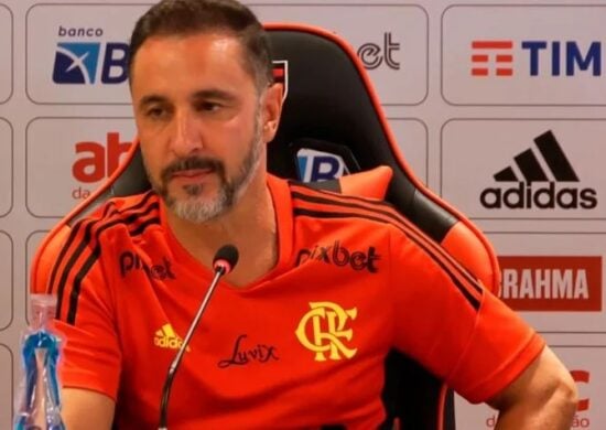 Vítor Pereira foi apresentado pelo Flamengo na tarde desta terça (03) - Foto: Reprodução/FlaTV