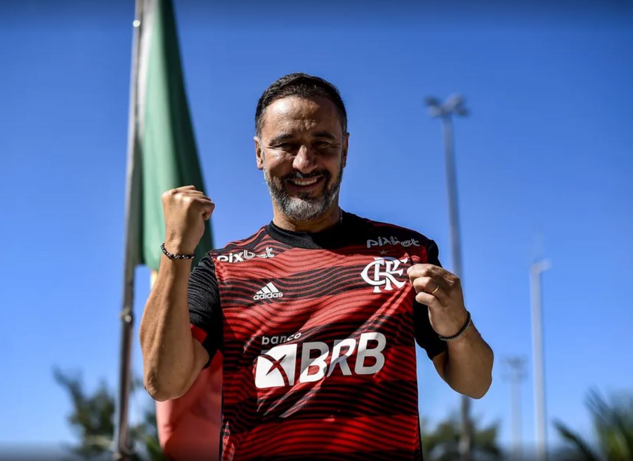Vítor Pereira chegou ao Flamengo nesta segunda (02) - Foto: Marcelo Cortes/Flamengo