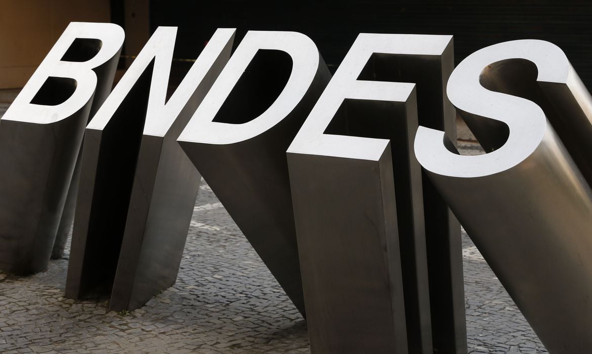 Recursos do BNDES devem apoiar P&D no Brasil - Foto: Fernando Frazão/Agência Brasil