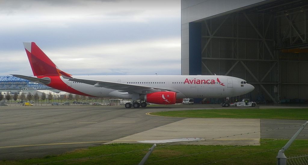 Avião pousou no aeroporto de El Dorado, em Bogotá - Foto: Reprodução/Wikimedia Commons