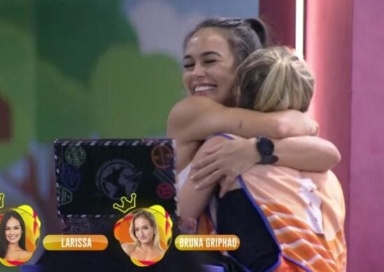 Bruna Griphao e Larissa ganham a primeira Prova do Líder do BBB - Foto: Reprodução/TV Globo